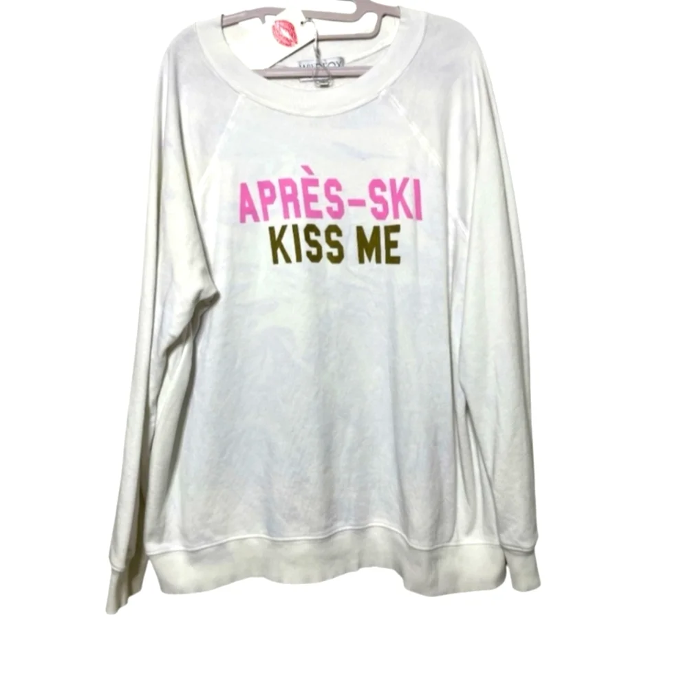 NWT Women's Wildfox Après-Ski Kiss Me Sweatshirt - Picture 7 of 8